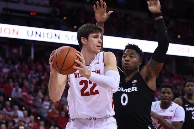 Men’s Basketball: Badgers drop another close contest to Temple