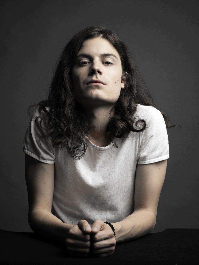 BØRNS continues to satisfy with superior love songs