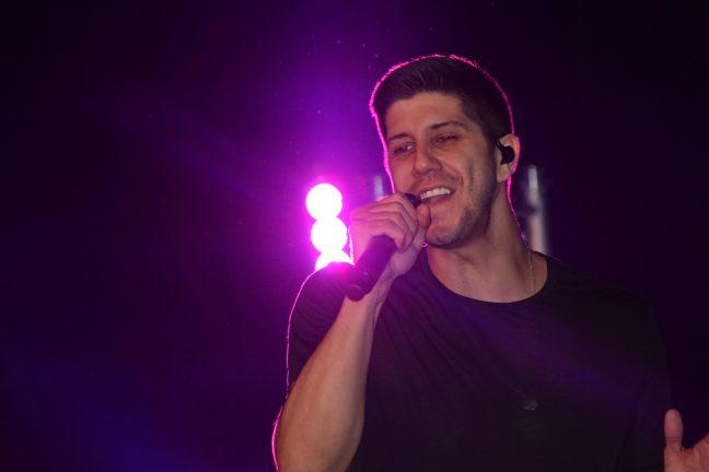 SoMo delivered chill, care-free pop performance to Majestic for My Life III: The Reservations Tour