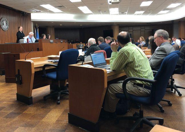 City council overrides Soglins veto of click and collect ordinance