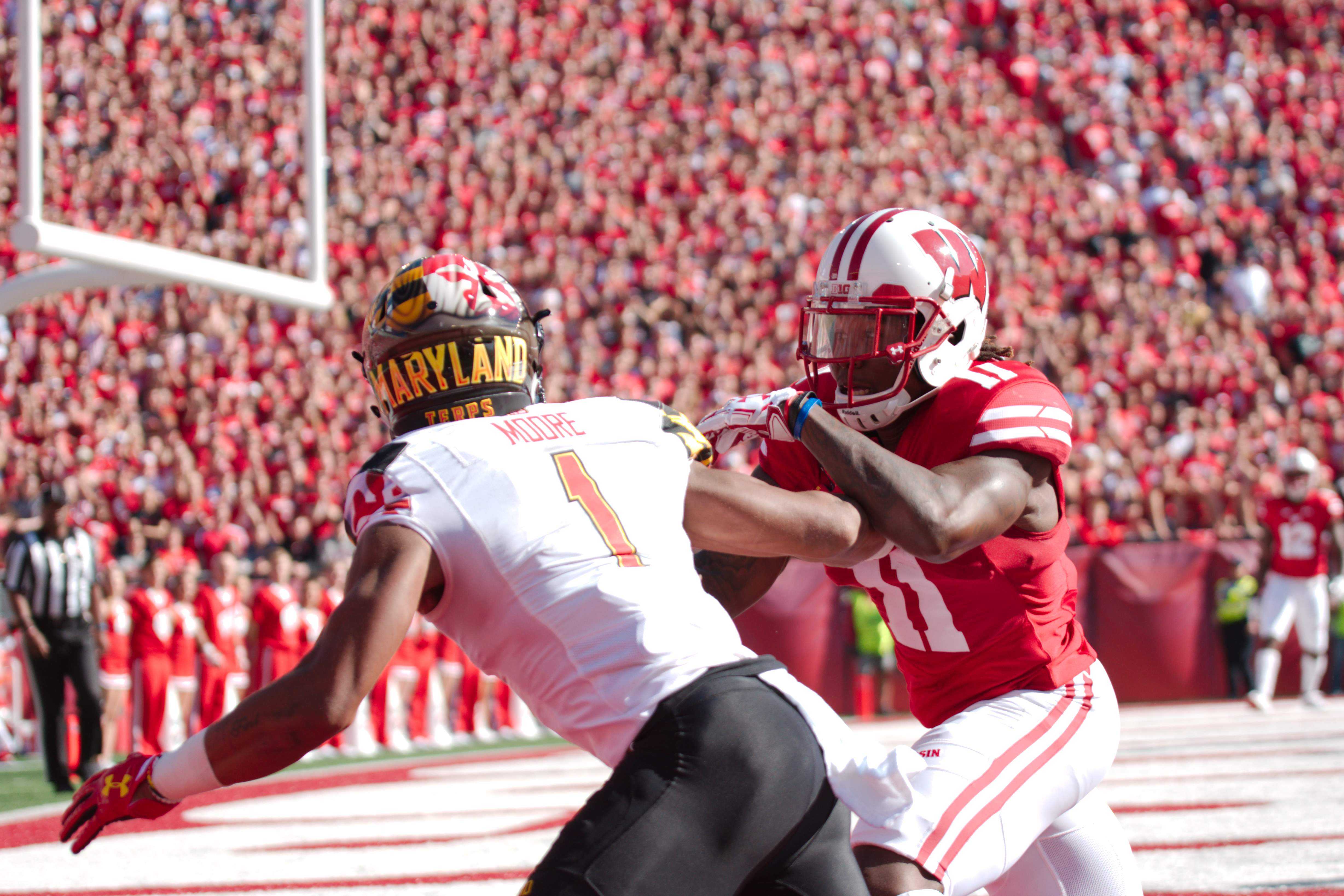 Former Wisconsin Badgers Linebacker Jack Cichy becomes a Super Bowl champion