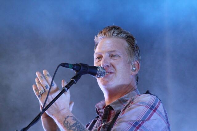 Queens of the Stone Age kicks summer off right with high energy rock concert