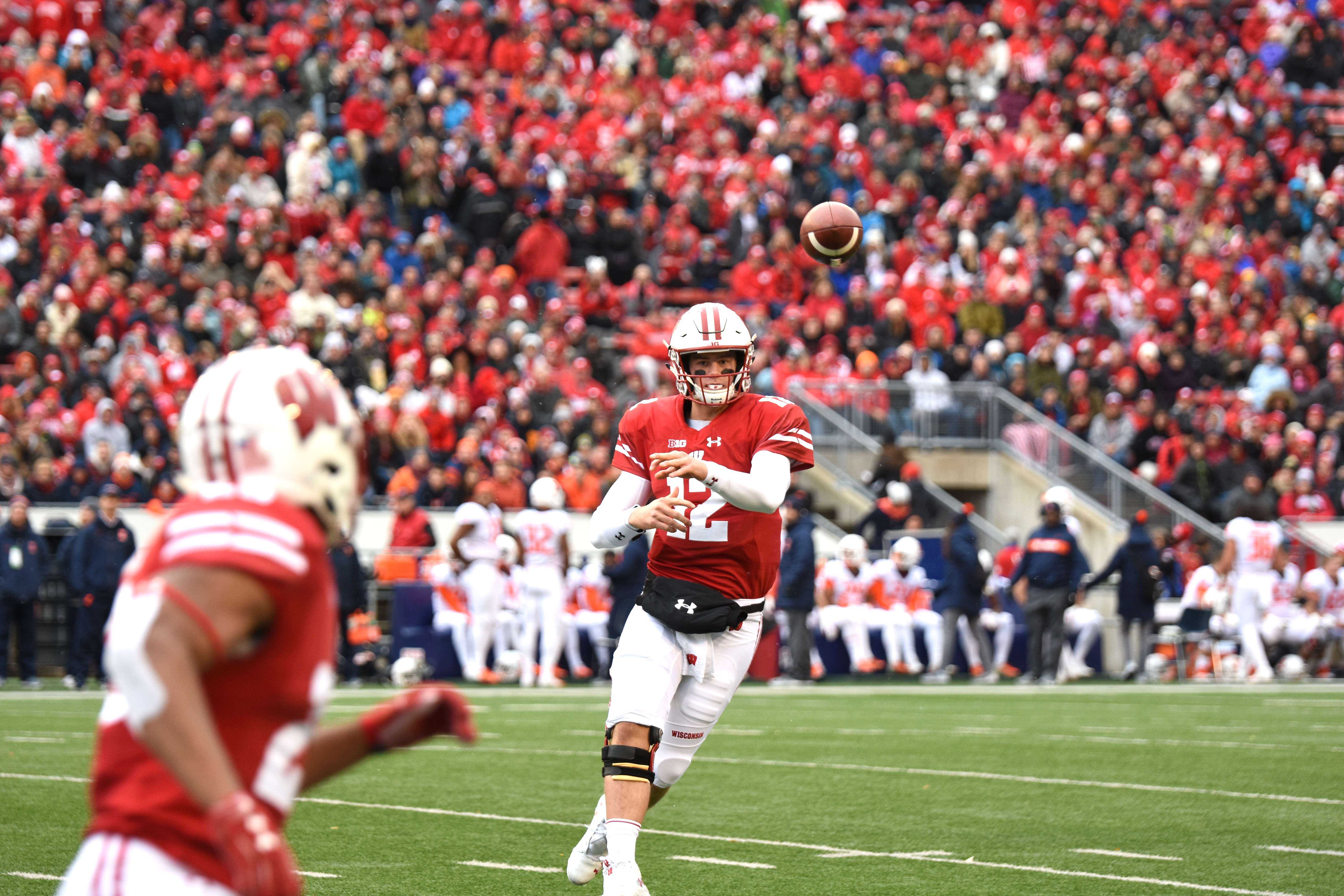 Football: Deal, Taylor Lead Badgers To Dominant 49–20 Win Over Illinois ...