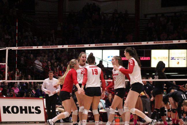 Volleyball: Badgers look to build on monumental week, four-game win streak