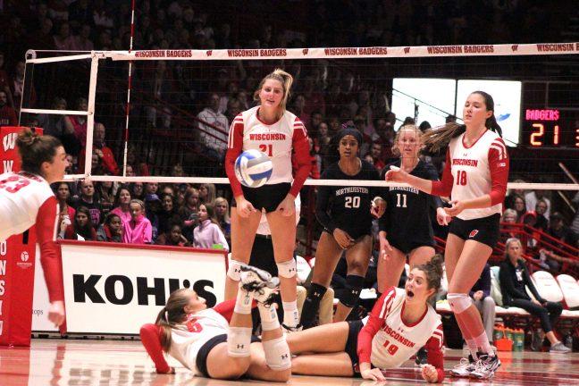 Volleyball: Badgers continue reign atop Big Ten standings after pair of wins over Illinois, Northwestern