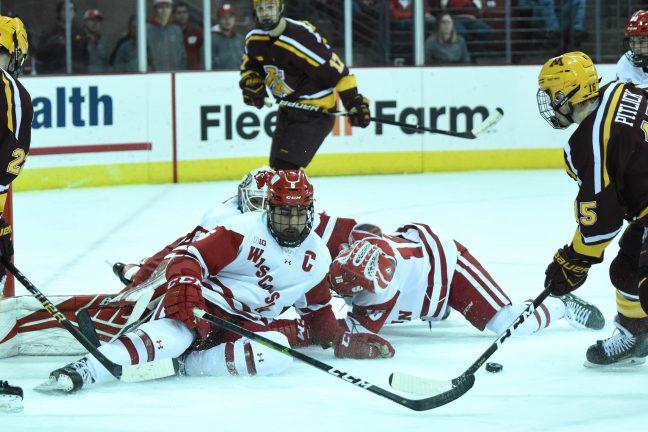 Mens hockey: Ailing Badgers cant keep up with No. 6 Buckeyes on the road