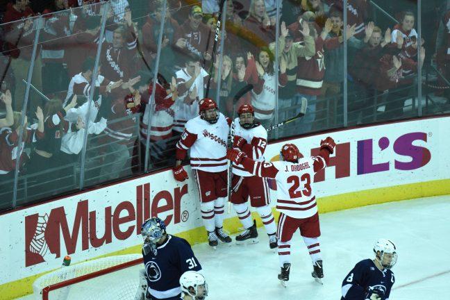 Mens+hockey%3A+Badgers+split+crucial+series+on+road+against+No.+19+Penn+State