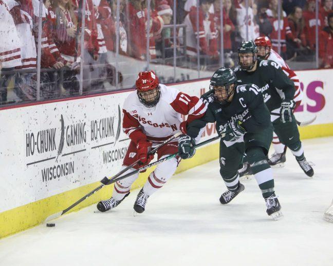 Men’s hockey: Young Badgers drop weekend series to No. 12 Notre Dame as power-play struggles continue