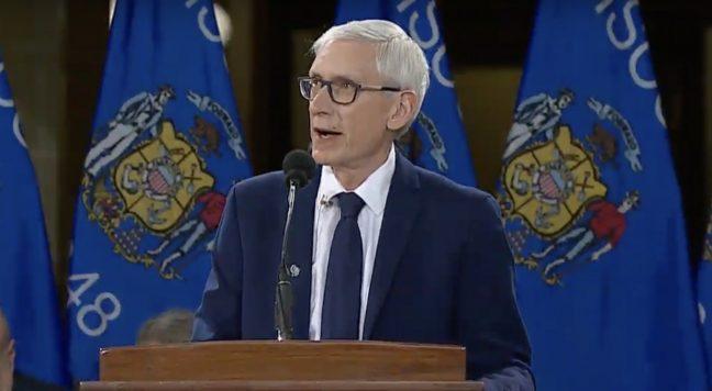 Evers officially sworn in as Wisconsins 46th governor
