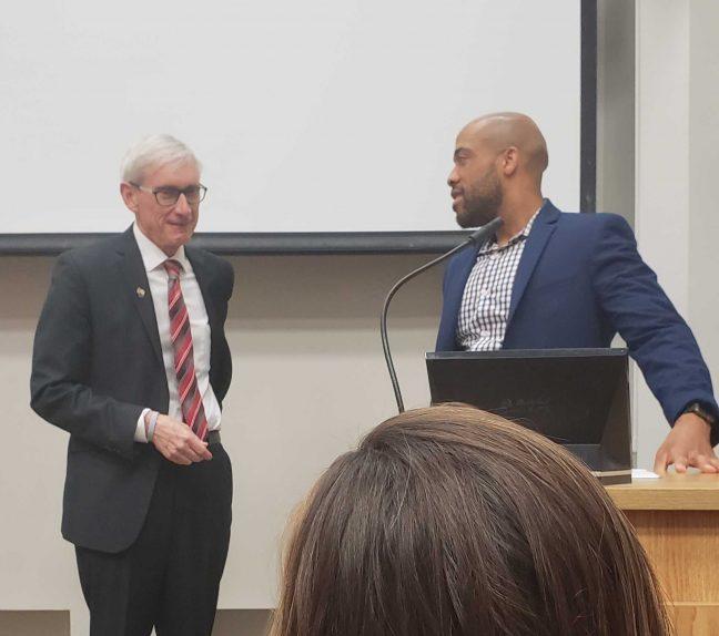 Evers, Barnes urge College Democrats to vote, mobilize ahead of future elections