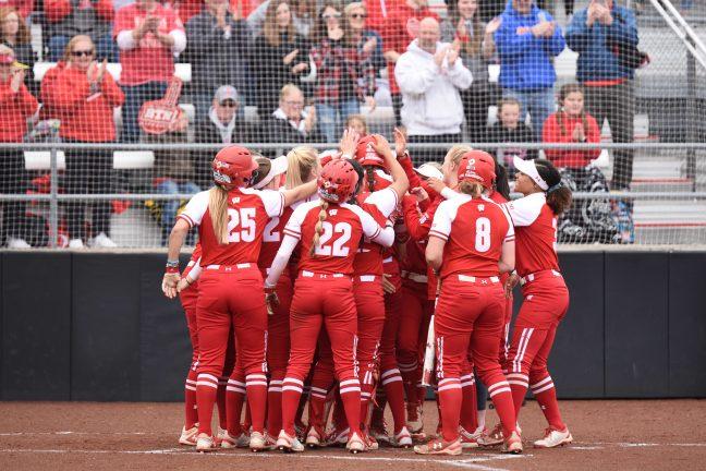 Softball: Badgers pull off home sweep over visiting Iowa Hawkeyes