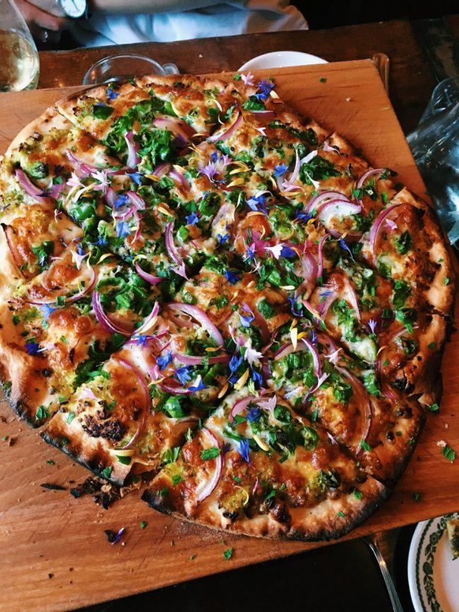 Grampas Pizza: Underrated, cozy, delicious