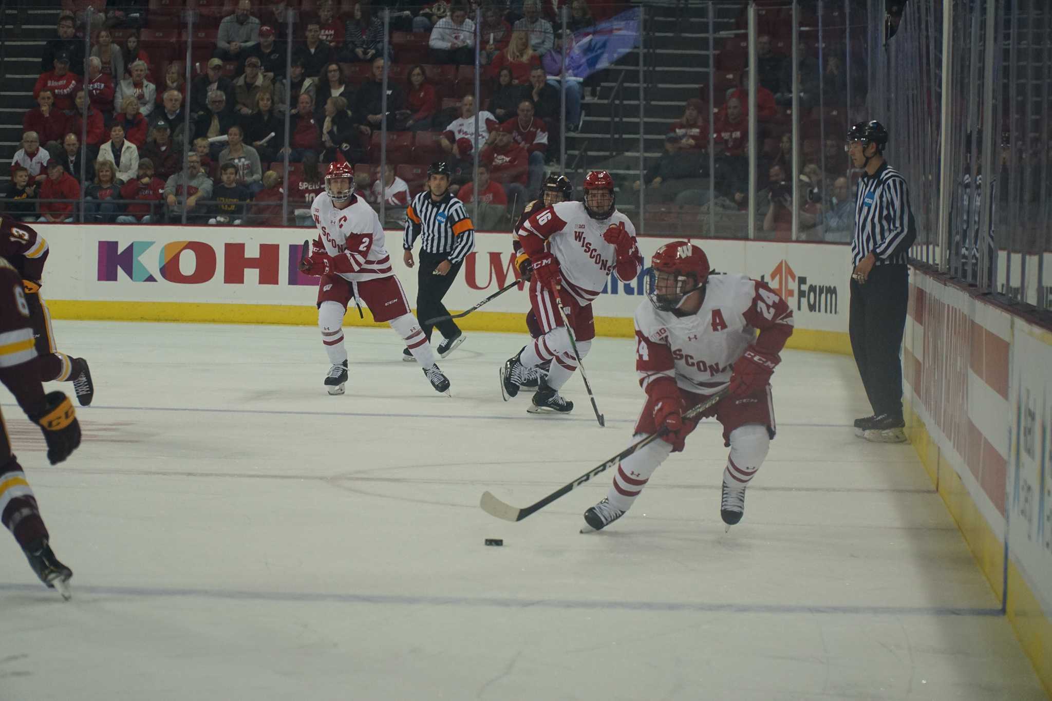 Men's Hockey: Badgers Swept By Minnesota In Final Border Battle Of ...