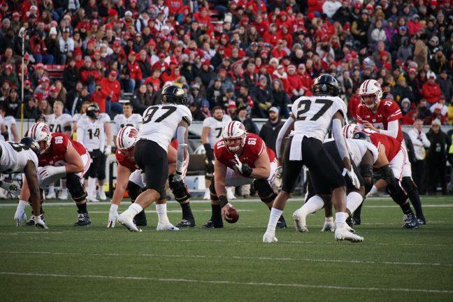 Football: Badgers COVID-19 outbreak puts Purdue game in jeopardy