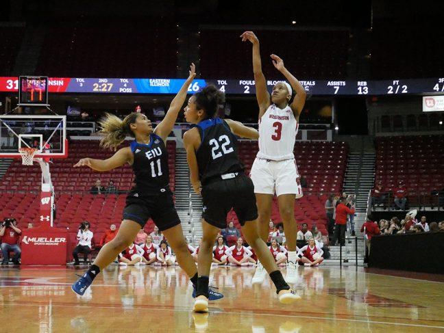 Womens Basketball: Ranked conference opponents Maryland, Northwestern dominate faltering Badgers