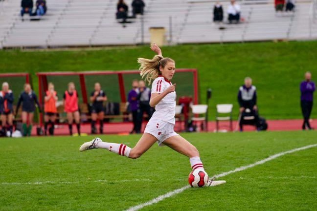 Womens Soccer: Badgers take down Gophers with two late goals