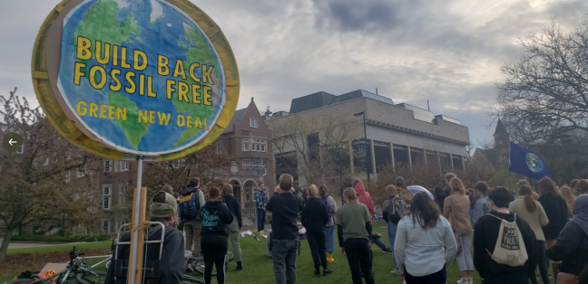 UW students march to urge UW System to divest from fossil fuels