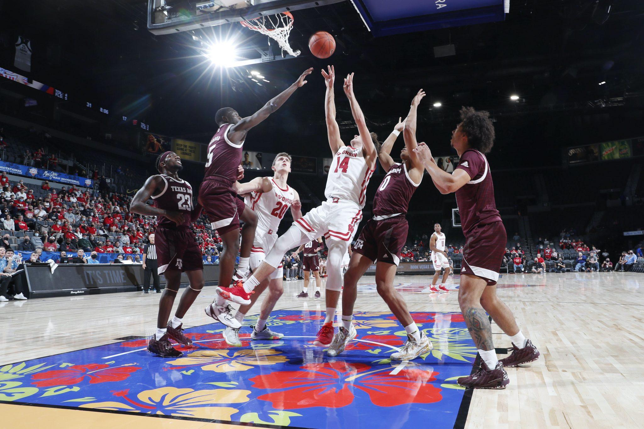 Men's Basketball: Maui Invitational Round One Recap · The Badger Herald