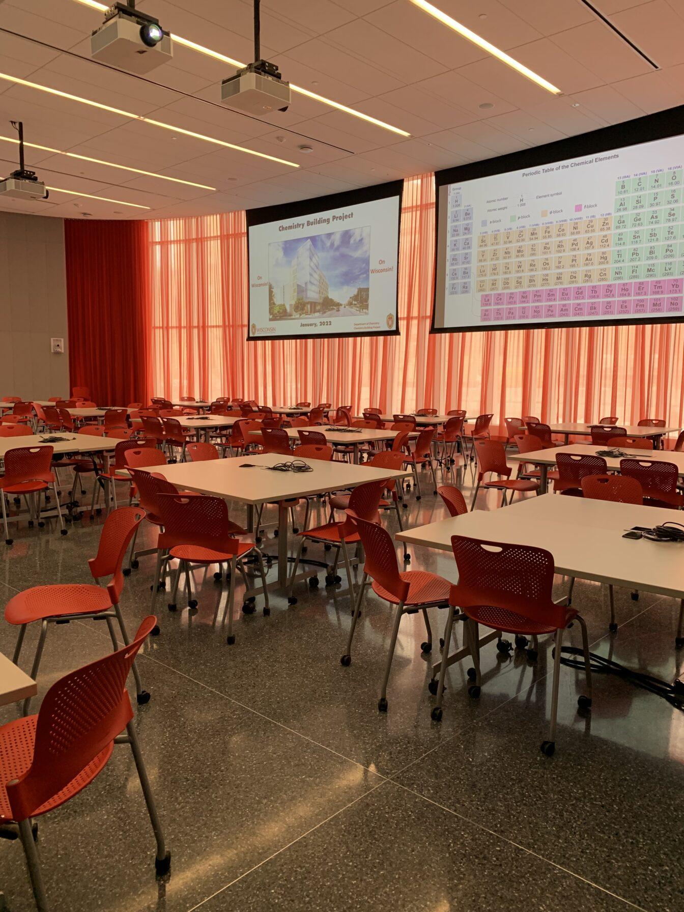 The new Learning Studio, an active learning classroom
