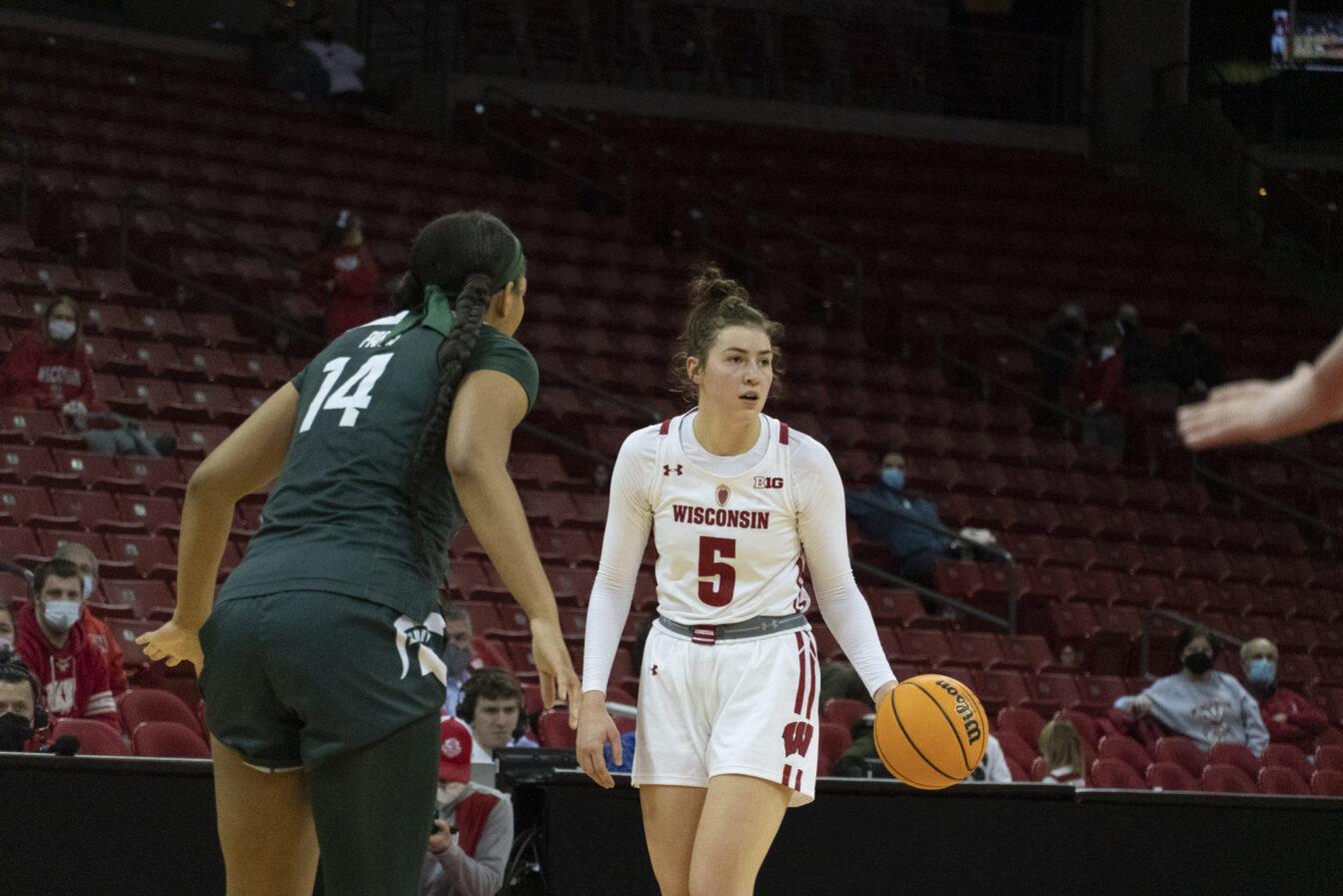 Women’s Basketball: UW struggles offensively, loses to Ohio State