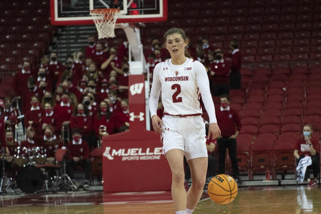 Women’s Basketball: Badgers’ season comes to end after loss to Illinois