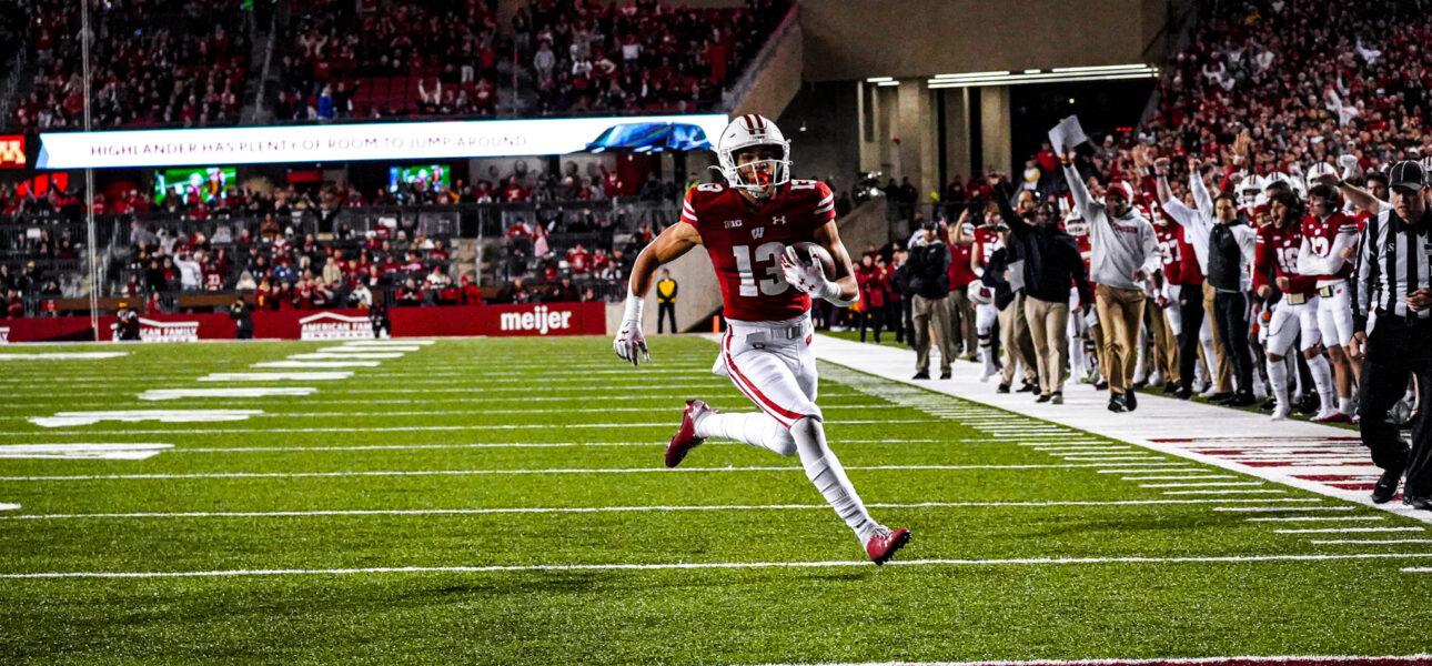 Wisconsin Football vs Minnesota 2022