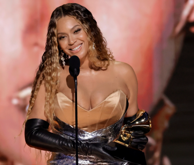Beyonce to give solo performance at MTV Video Music Awards