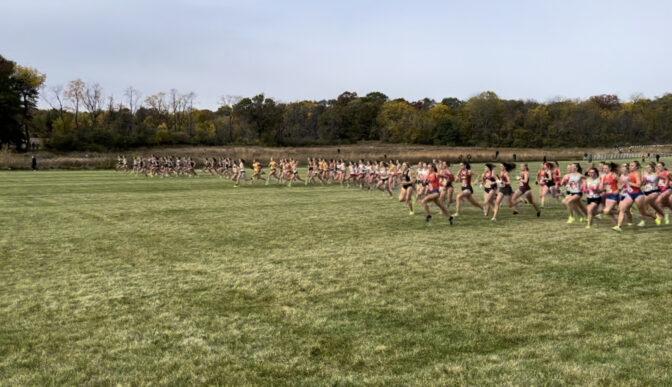 Badger Herald archival photo of women's cross country meet. September 12, 2023.