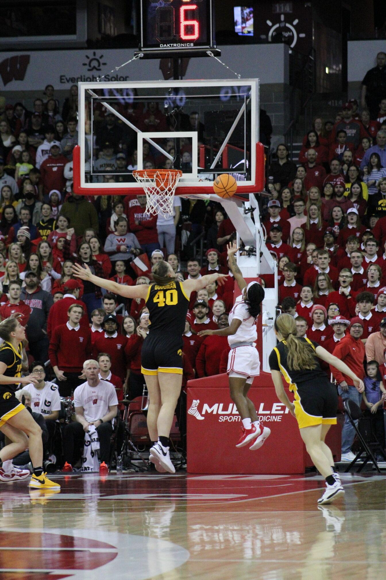 Women’s Basketball: Hawkeyes trounce Badgers in front of sellout crowd