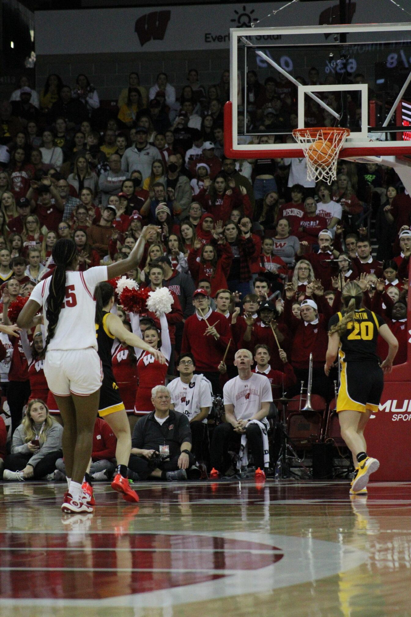 Women%E2%80%99s+Basketball%3A+Badgers+earn+marquee+upset+win+over+rival+Minnesota