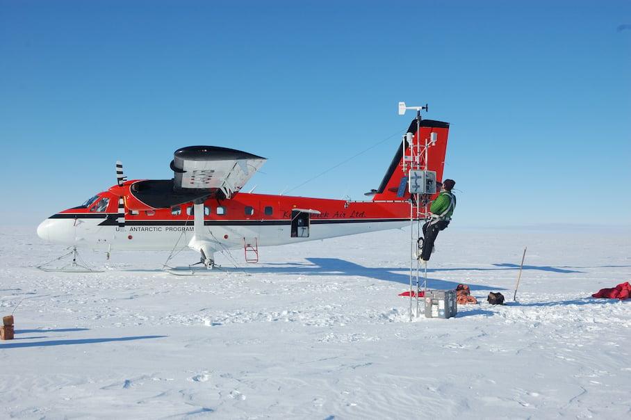 UW+at+forefront+of+Antarctic+weather+research