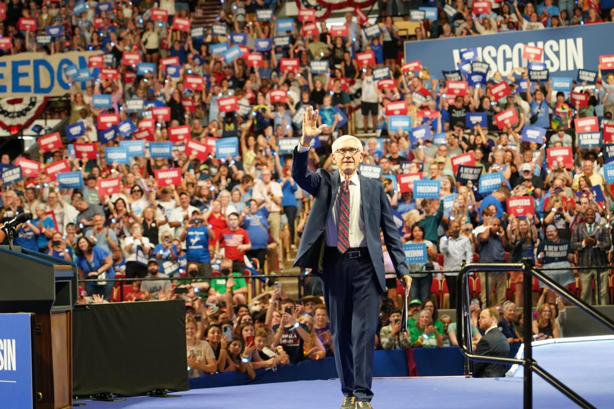 Wisconsin Governor Tony Evers enters Harris rally, September 20th, 2024