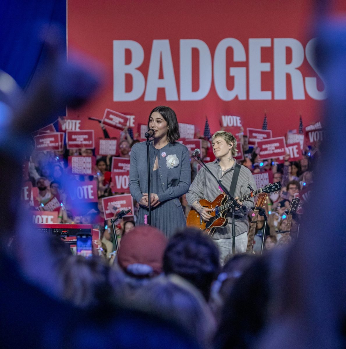 Gracie Abrams Addressing the Crowd at the Harriz-Waltz Campaign Rally in Madison. October 30, 2024.