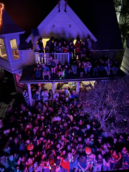 Crowds gathered outside The Hidden House for DJ Skeen and Back Alley Band performance. Oct. 19, 2024. 