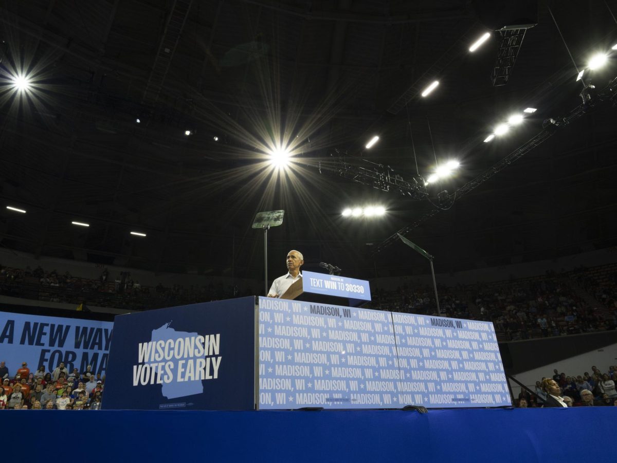 Obama at Harris campaign event. 