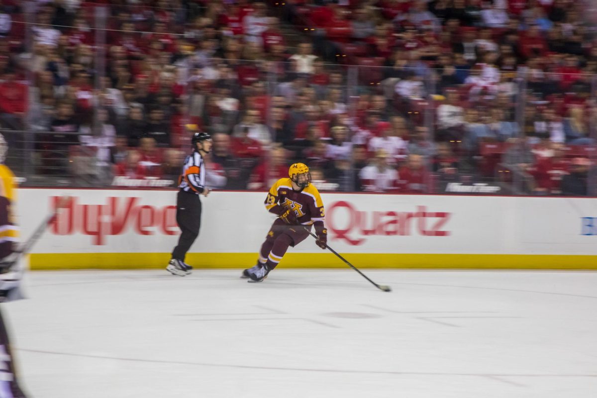 UW Hockey Faces Minnesota on November 9, 2024.