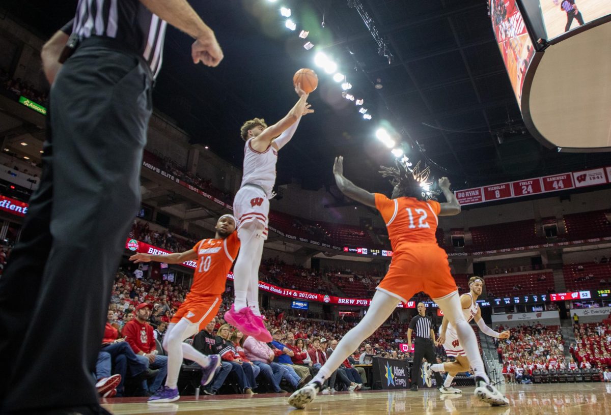 Wisconsin Faces UT Rio Grande Valley on Monday.