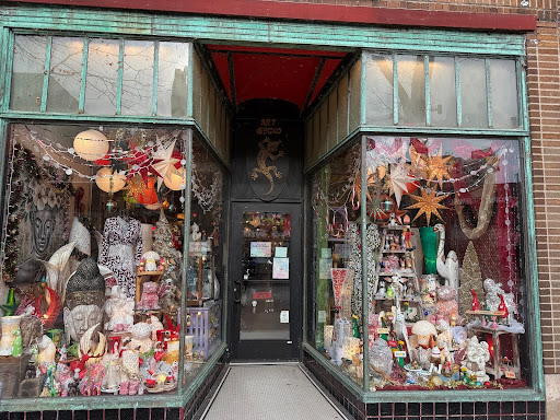 Storefront on State St