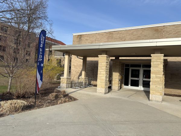 Frank holt center voting location April 7, 2026
